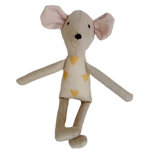 8" Sand Yellow Heart Mouse