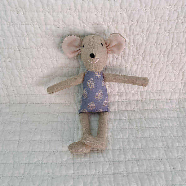 8" Tan Acorn Mouse in Light Blue