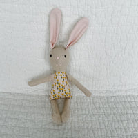 8" Sand yellow tulip Bunny