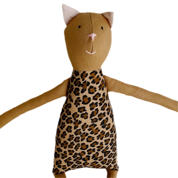 18" Honey Leopard Cat in Leopard Print