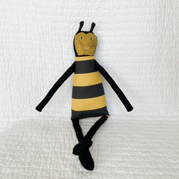 18" Bee with lashes