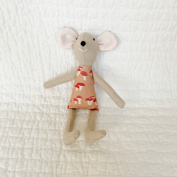 8" Tan Mushroom Mouse in Pink