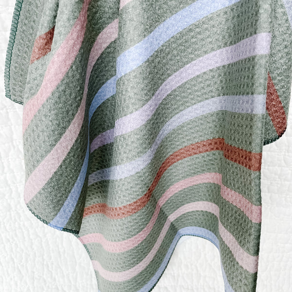 Bufo Green Stripe Towel