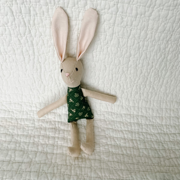 8" Sand Mrs. Bunny in Green