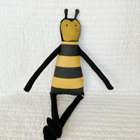 18" Bee with lashes